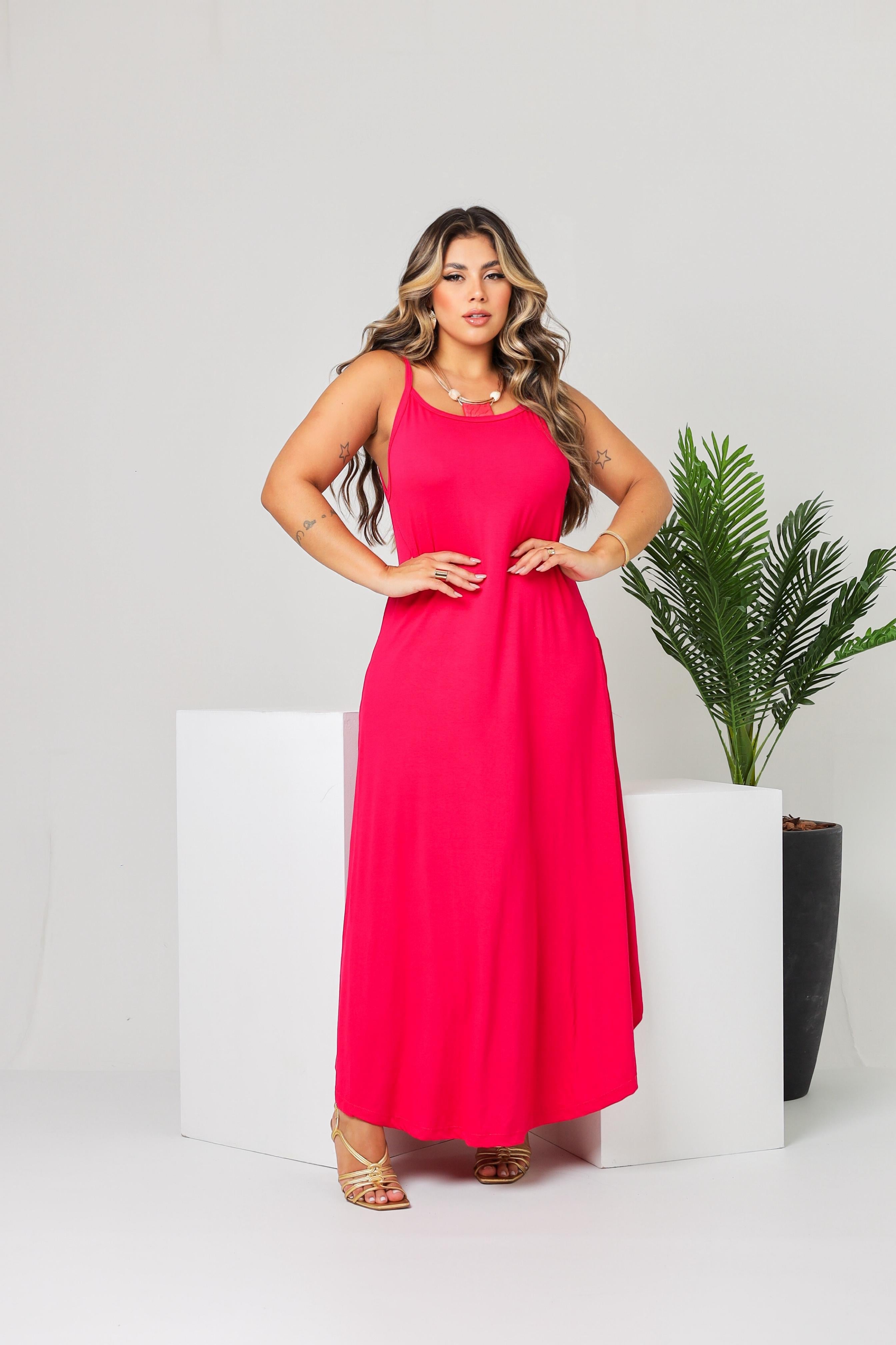 Vestido Longo Soltinho Liso - Malha Premium
