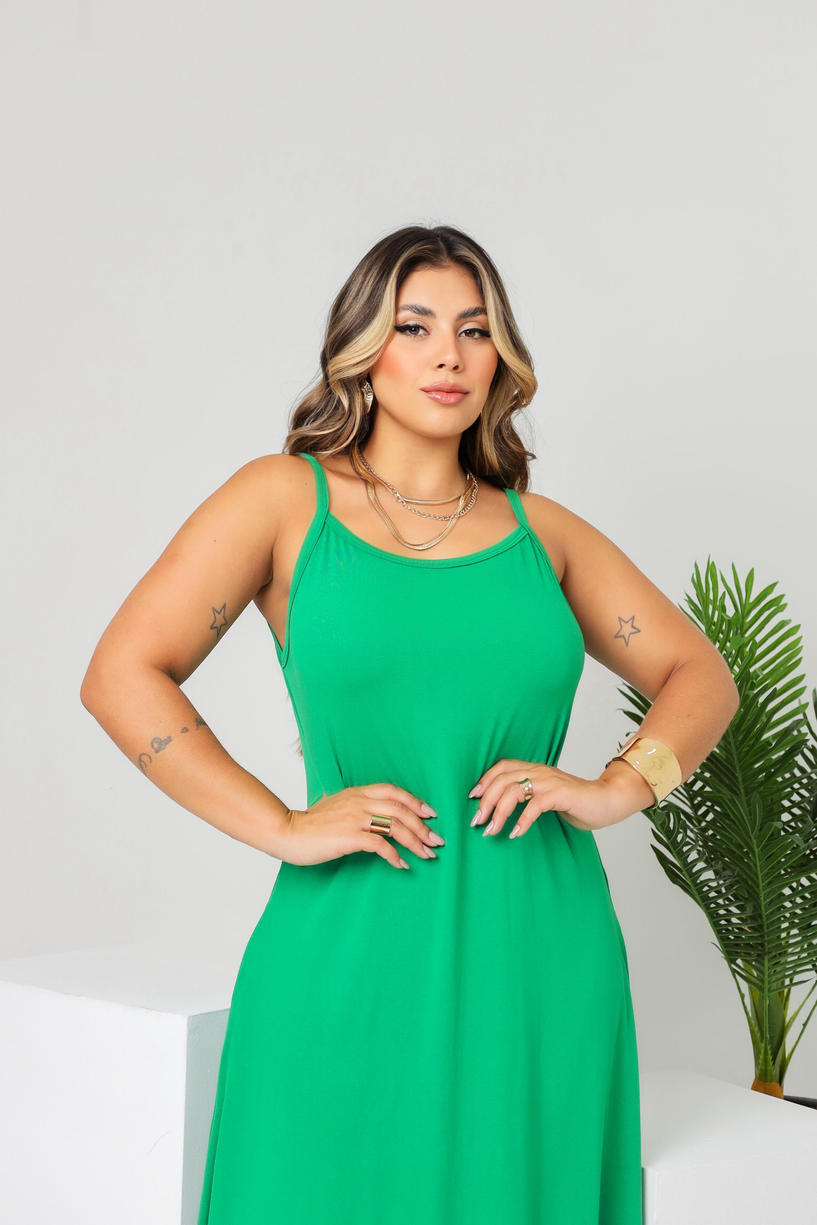 Vestido Longo Soltinho Liso - Malha Premium