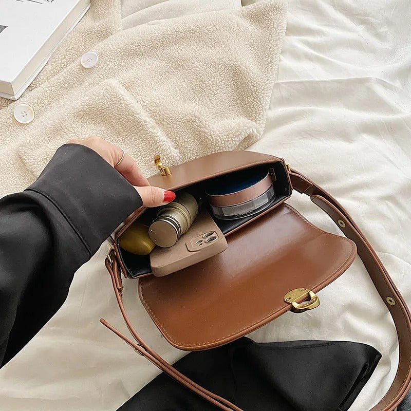 Bolsa Astrid Moderna e Atemporal