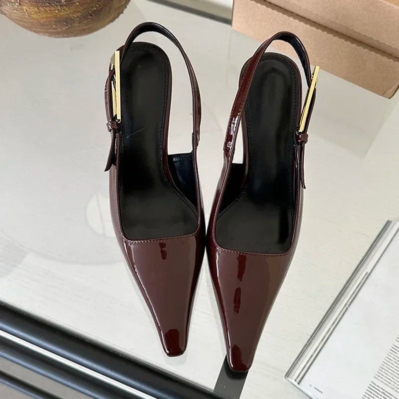 Salto Fino Juliana Glamour e Elegância