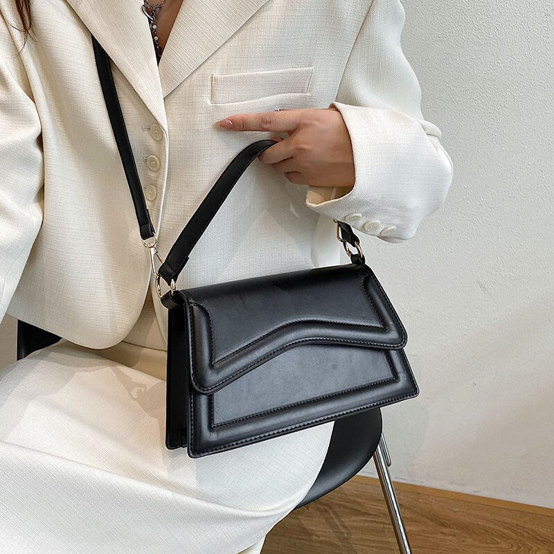 Bolsa-Feminina-de-Mao-e-Ombro-Preto