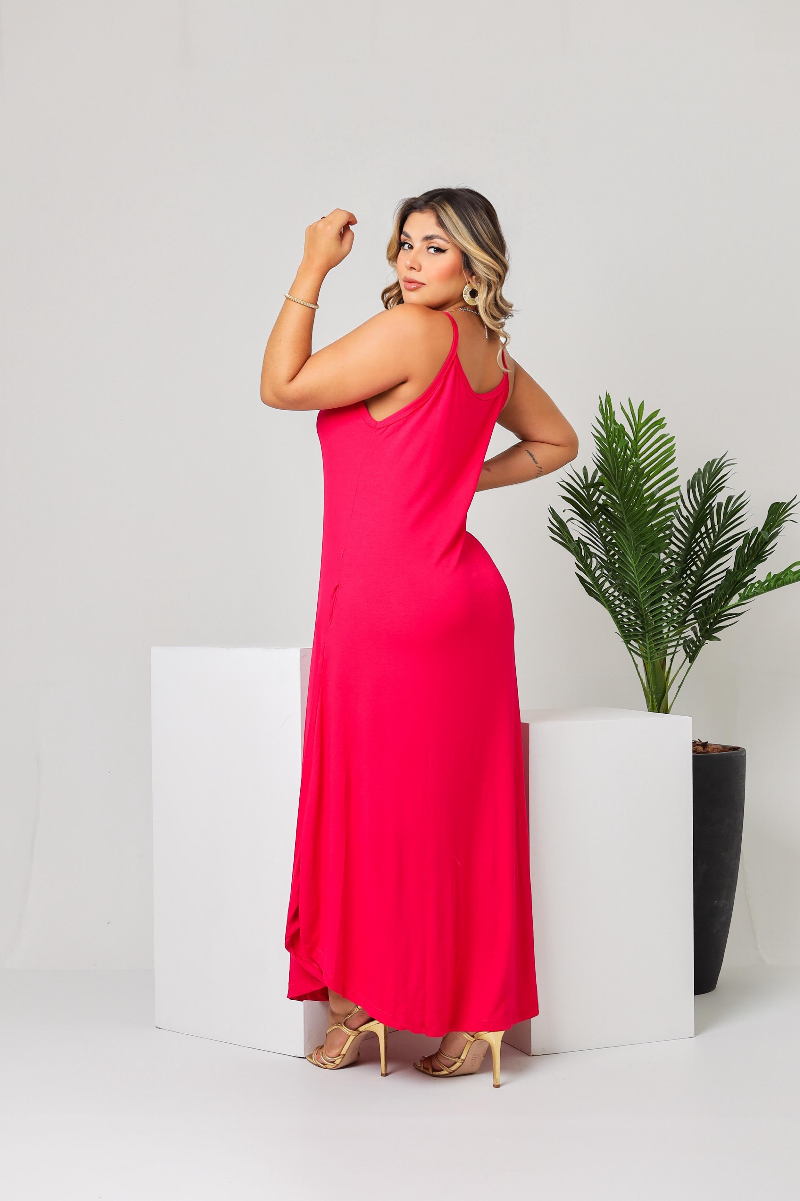 Vestido Longo Soltinho Liso - Malha Premium
