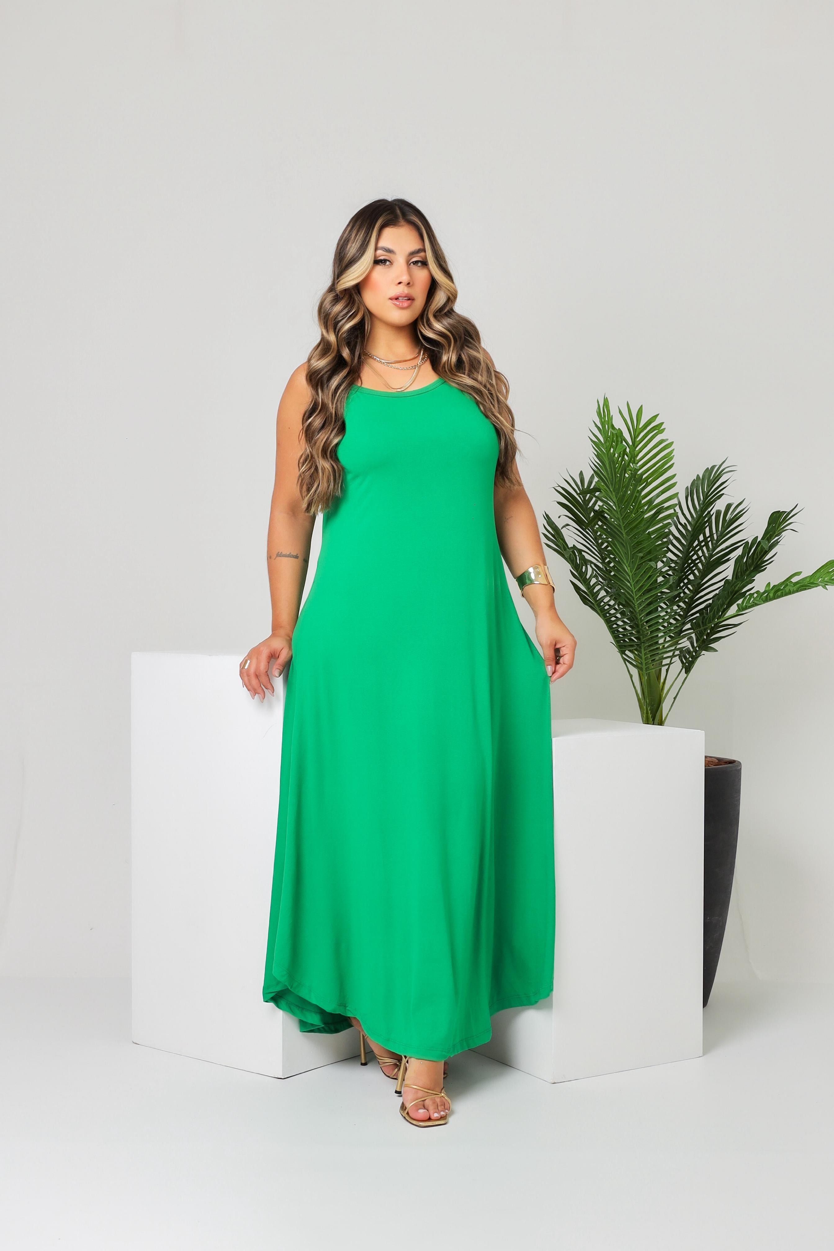 Vestido Longo Soltinho Liso - Malha Premium